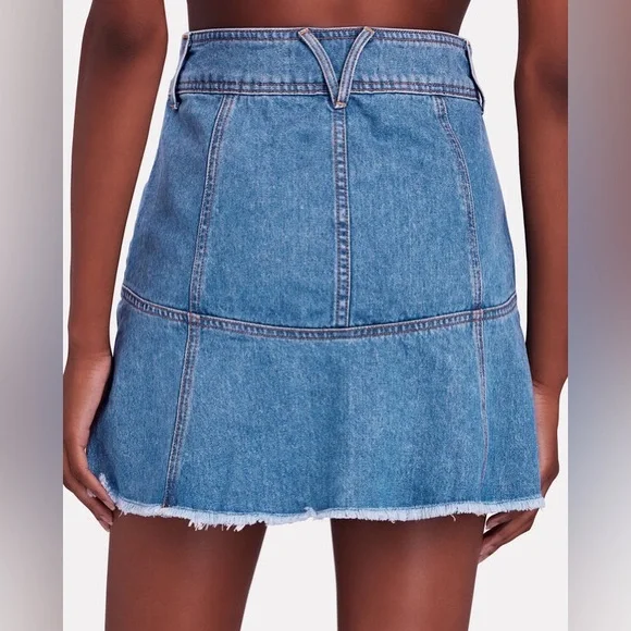 Veronica Beard Lavelle Denim Mini Skirt Sz 8 - Picture 2 of 10